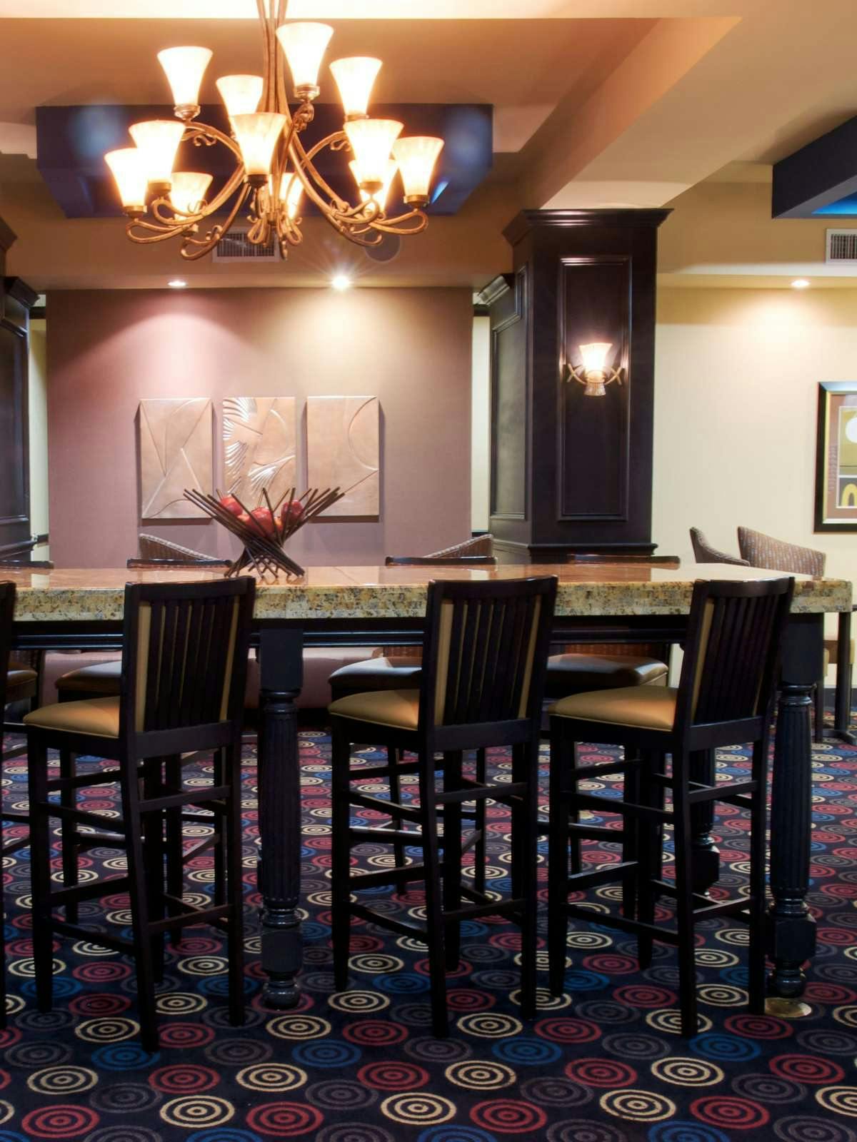 Hotel Holiday Inn Express Hotel & Suites Huntsville photo 5