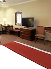 Hotel Holiday Inn Express Hotel & Suites Houston East photo 2