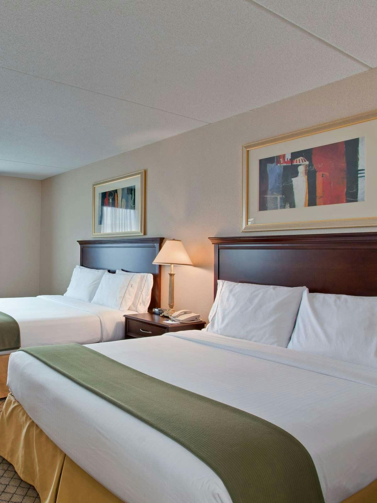 Hotel Holiday Inn Express Hotel & Suites Huntsville photo 1