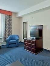 Hotel Holiday Inn Express Hotel & Suites Hinton photo 2