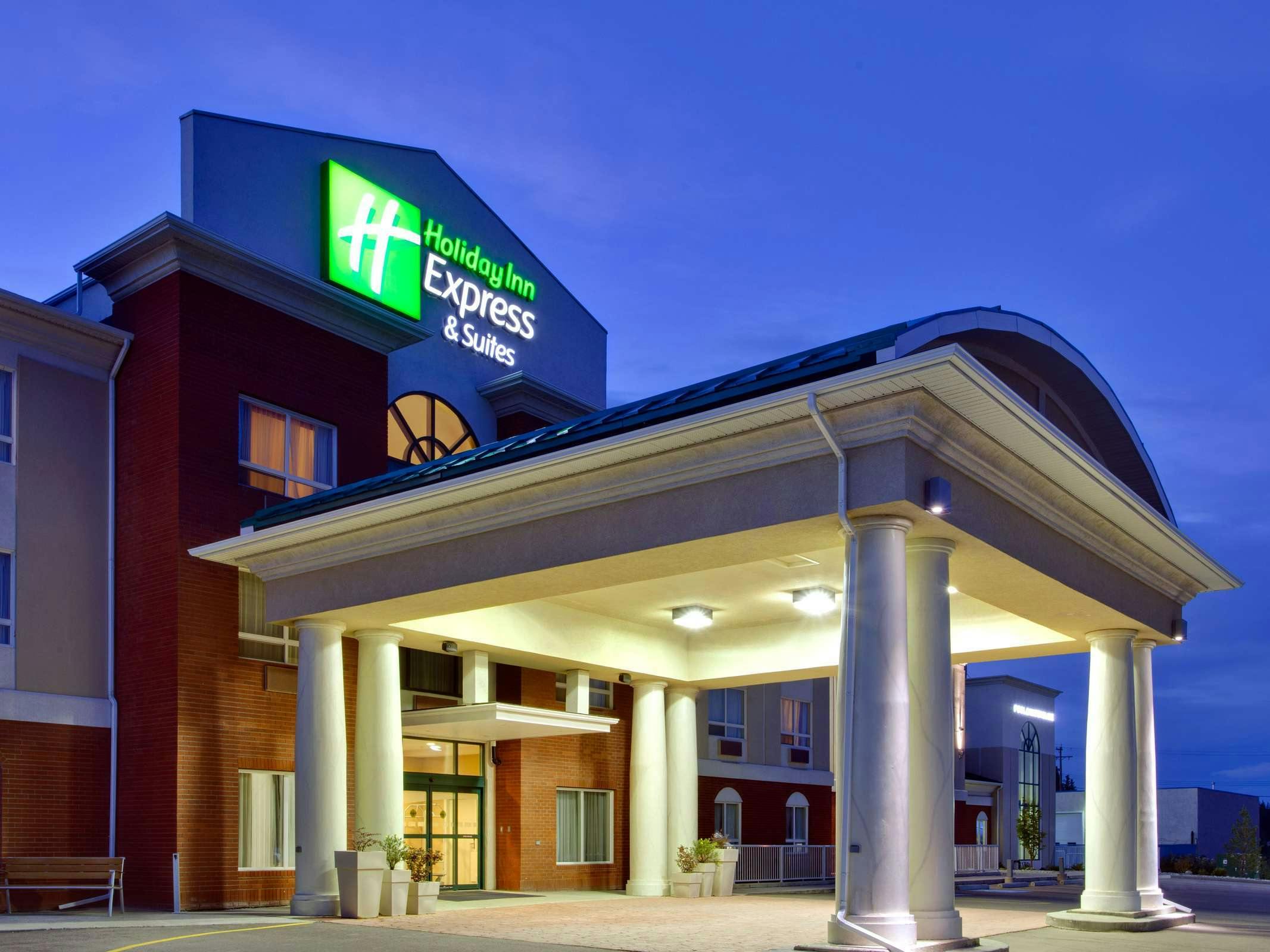 Holiday Inn Express Hotel & Suites Hinton
