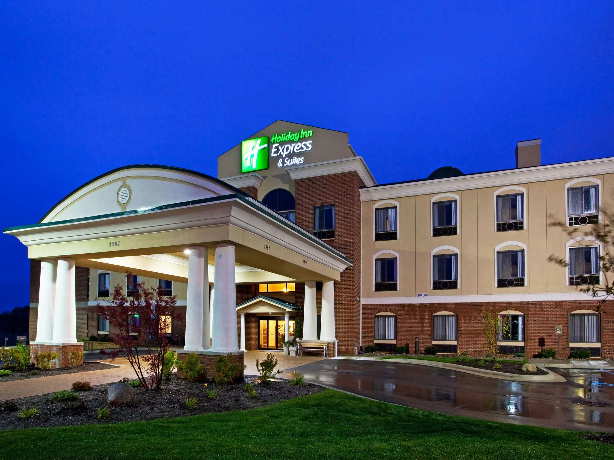 Holiday Inn Express Hotel & Suites Howell