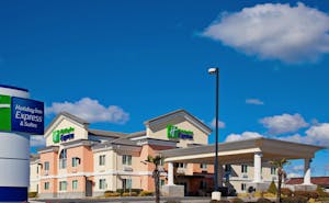 Holiday Inn Express Hotel & Suites Jackson