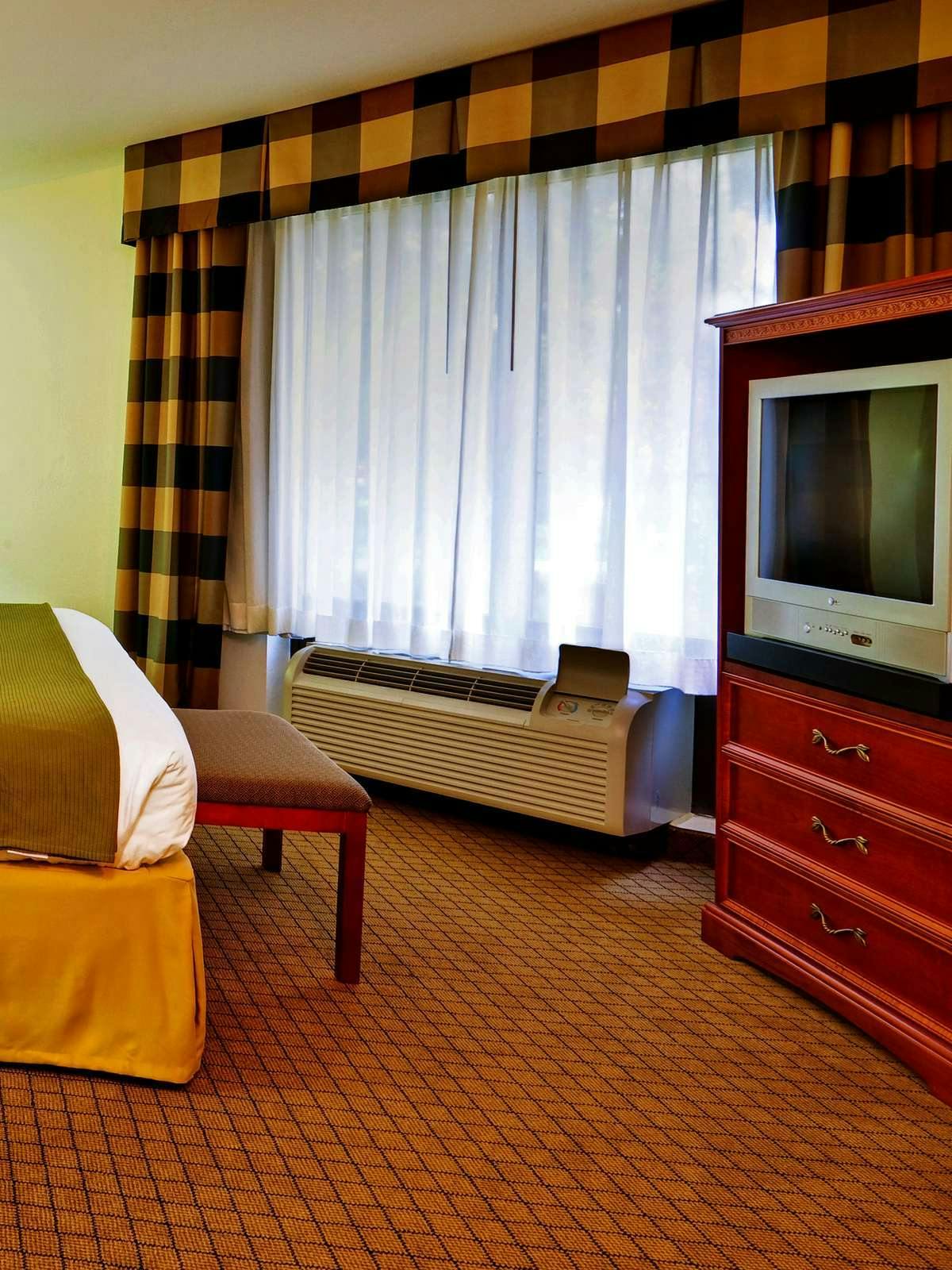 Hotel Holiday Inn Express Hotel & Suites Jackson Flowood photo 3