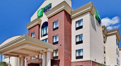 Holiday Inn Express Hotel & Suites Hurst