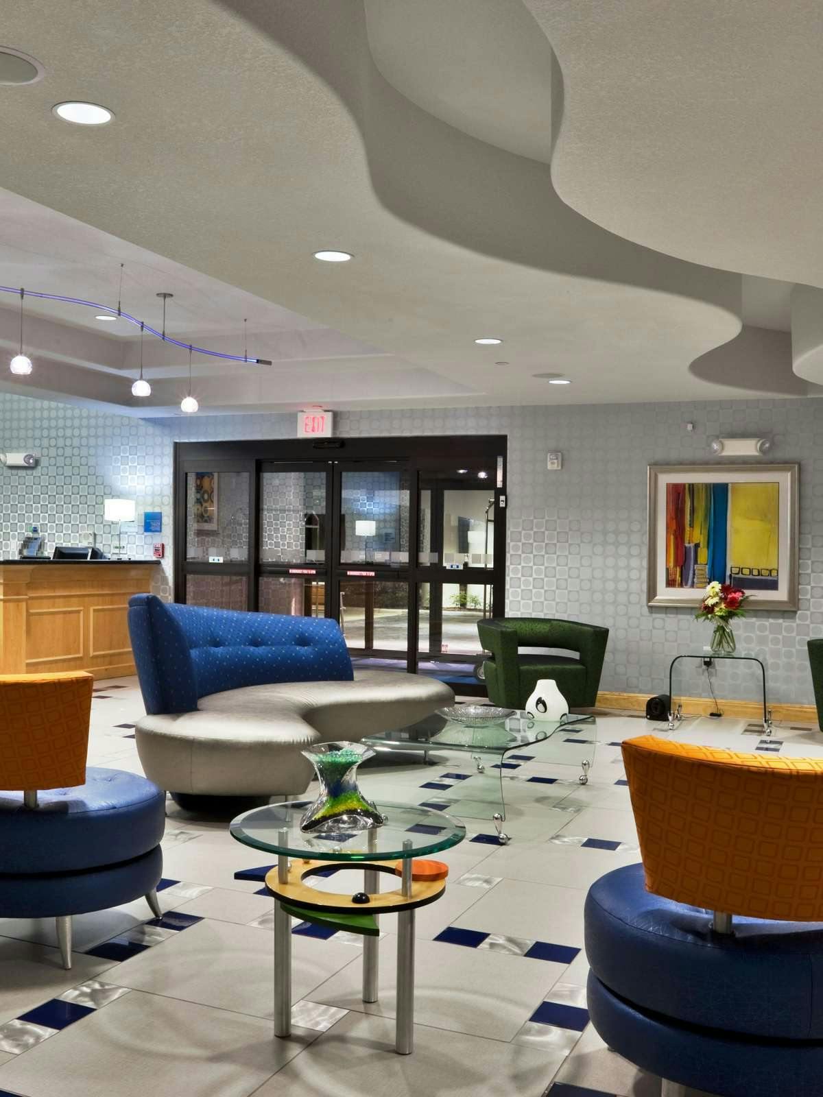 Hotel Holiday Inn Express Hotel & Suites Hutto photo 3