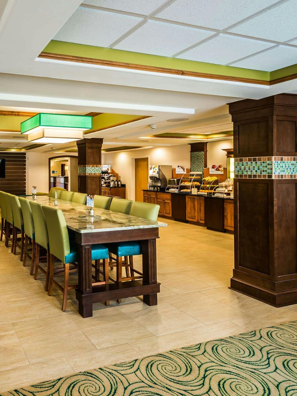 Hotel Holiday Inn Express Hotel & Suites Jacksonville Blount Island photo 5