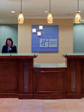 Hotel Holiday Inn Express Hotel & Suites Katy photo 4