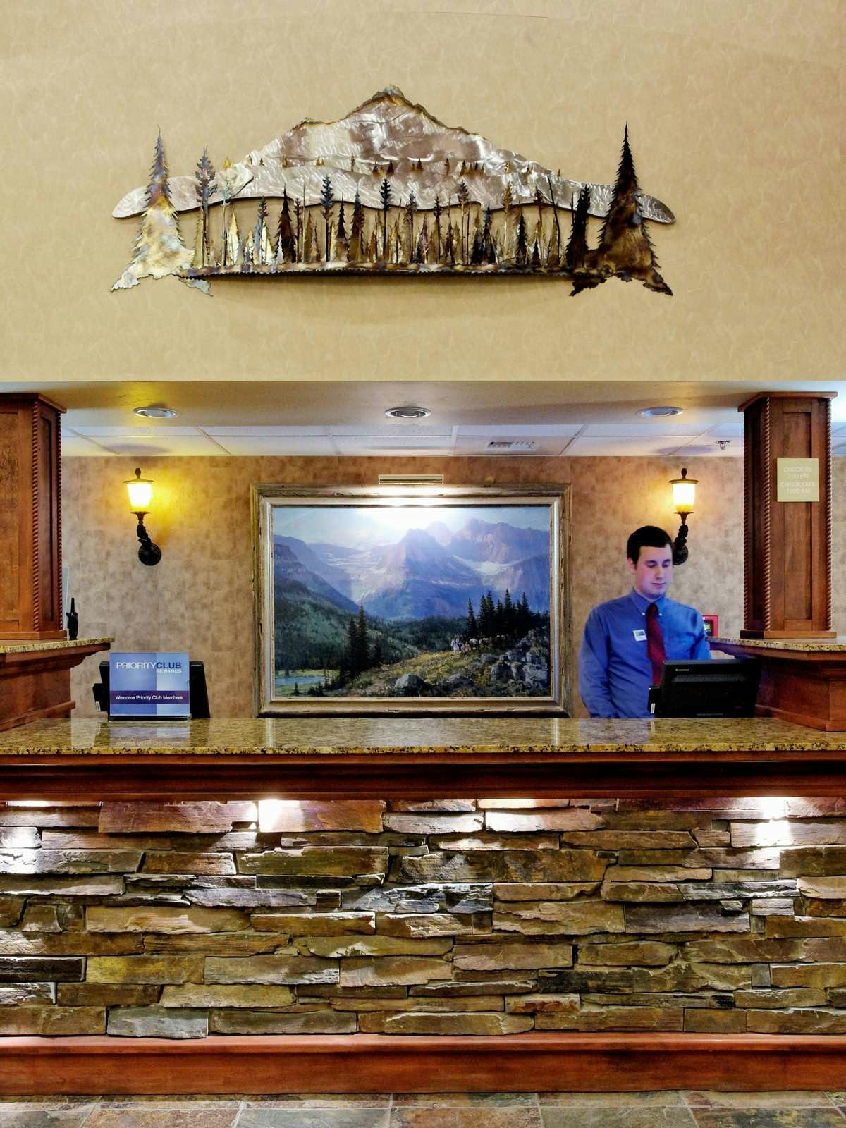 Hotel Holiday Inn Express Hotel & Suites Kalispell photo 4