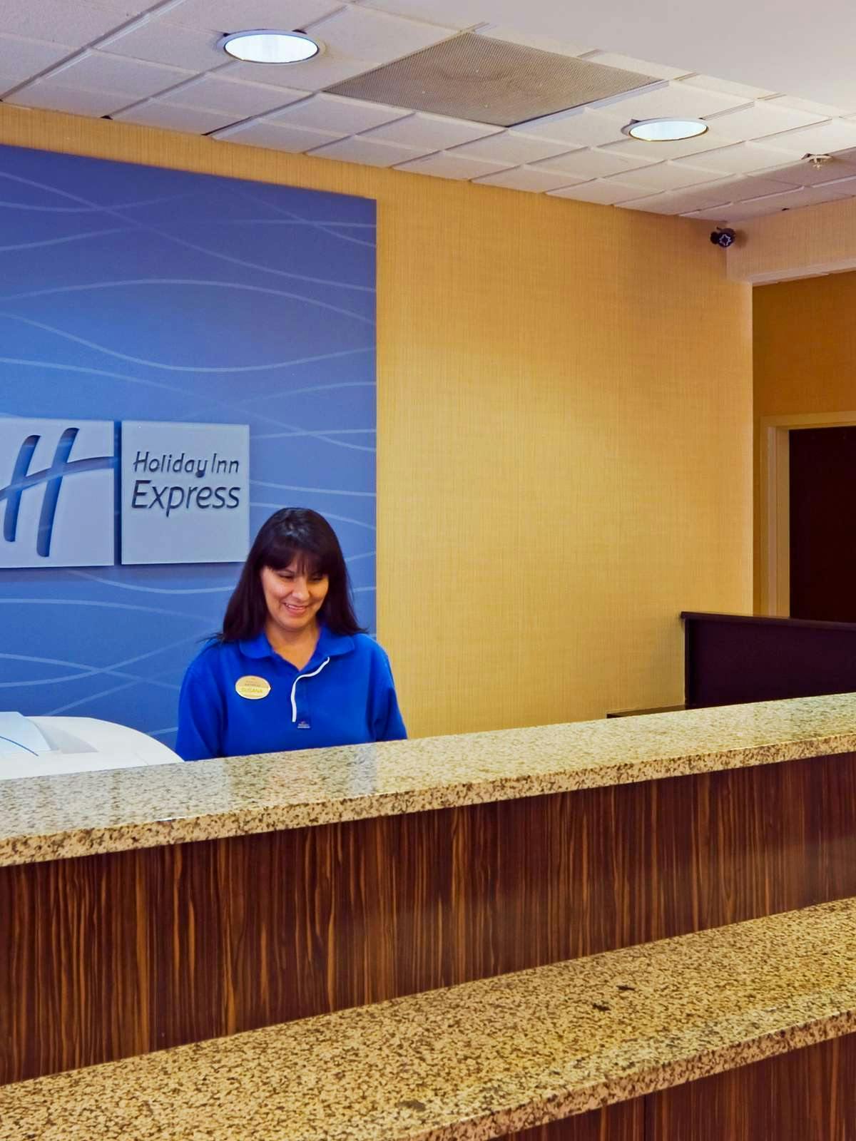 Hotel Holiday Inn Express Hotel & Suites Kendall East Miami photo 3