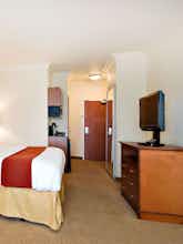 Hotel Holiday Inn Express Hotel & Suites Klamath Falls Central photo 2