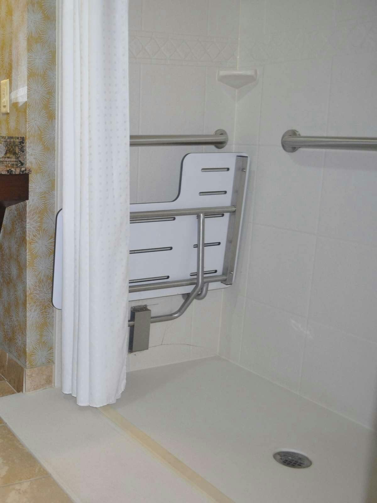 Hotel Holiday Inn Express Hotel & Suites Knoxville photo 2