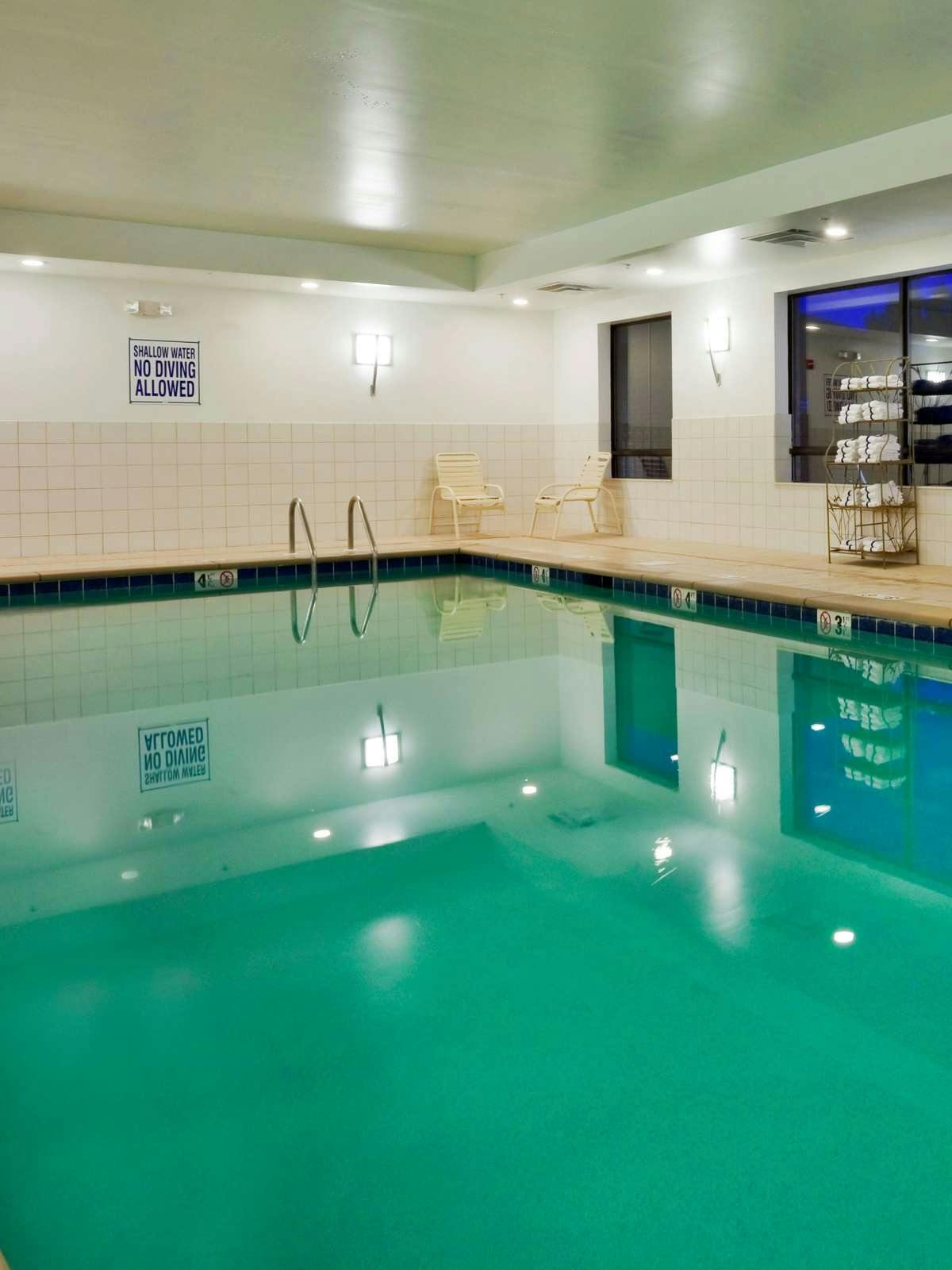 Hotel Holiday Inn Express Hotel & Suites Kodak East Sevierville photo 5