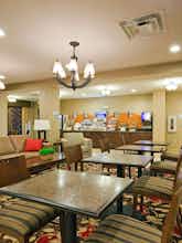 Hotel Holiday Inn Express Hotel & Suites Kodak East Sevierville photo 4