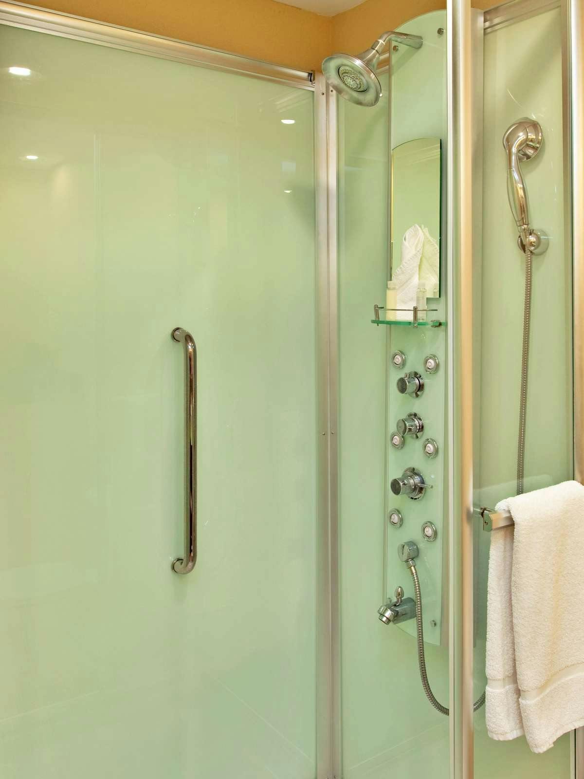 Hotel Holiday Inn Express Hotel & Suites La Place photo 3