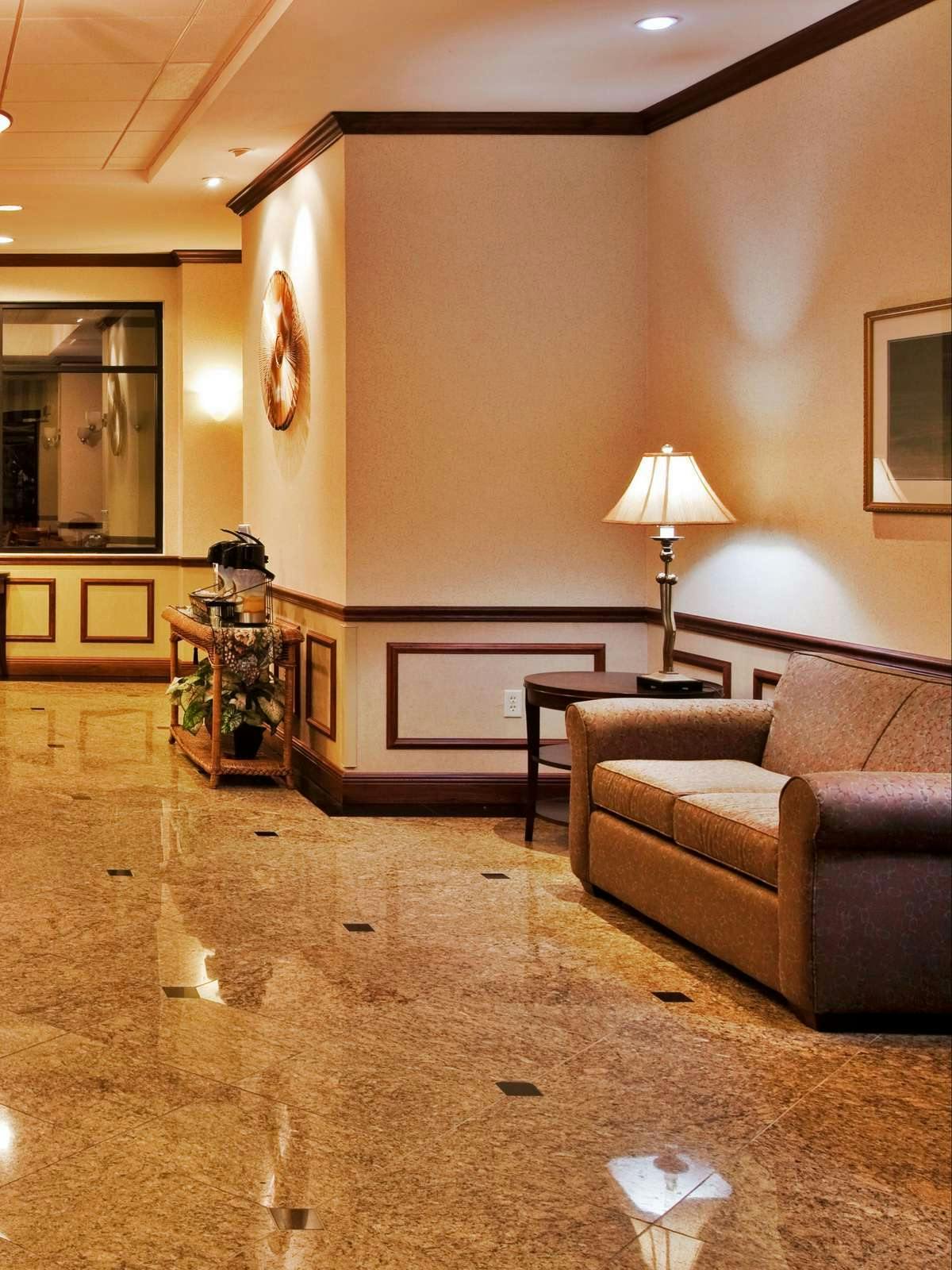 Hotel Holiday Inn Express Hotel & Suites Lake Okeechobee photo 3