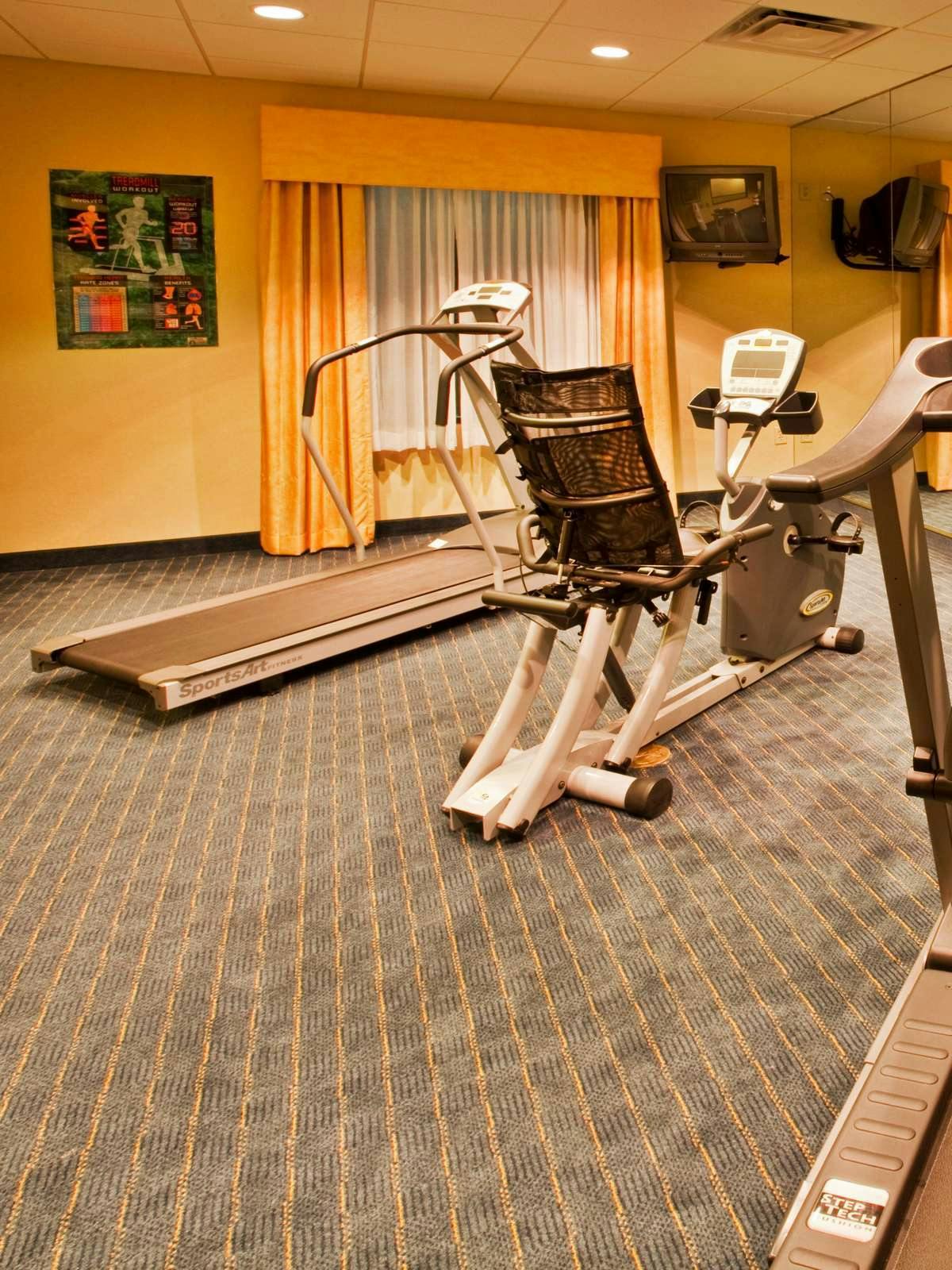 Hotel Holiday Inn Express Hotel & Suites Lake Okeechobee photo 5