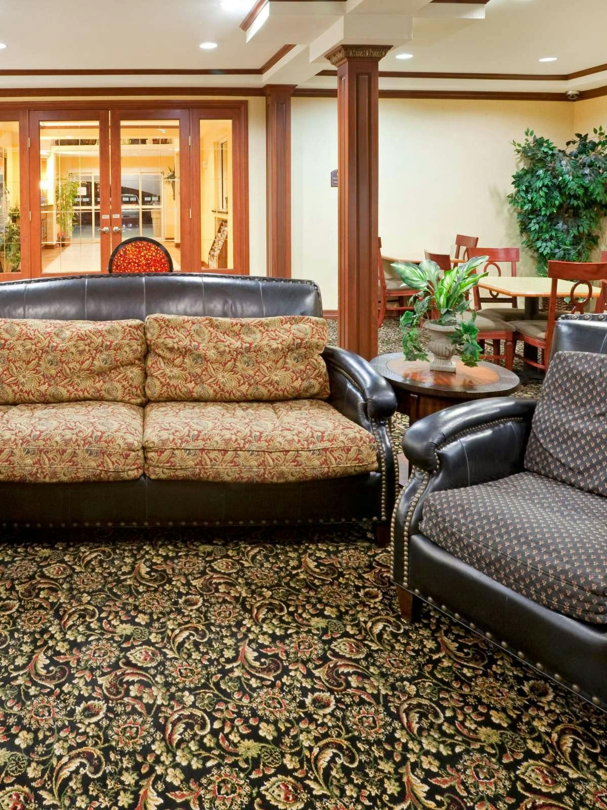 Hotel Holiday Inn Express Hotel & Suites Lake Worth NW photo 4