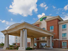 Holiday Inn Express Hotel & Suites Levelland