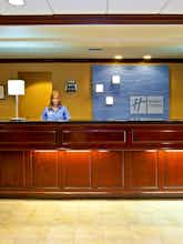 Hotel Holiday Inn Express Hotel & Suites Lexington Downtown University photo 5