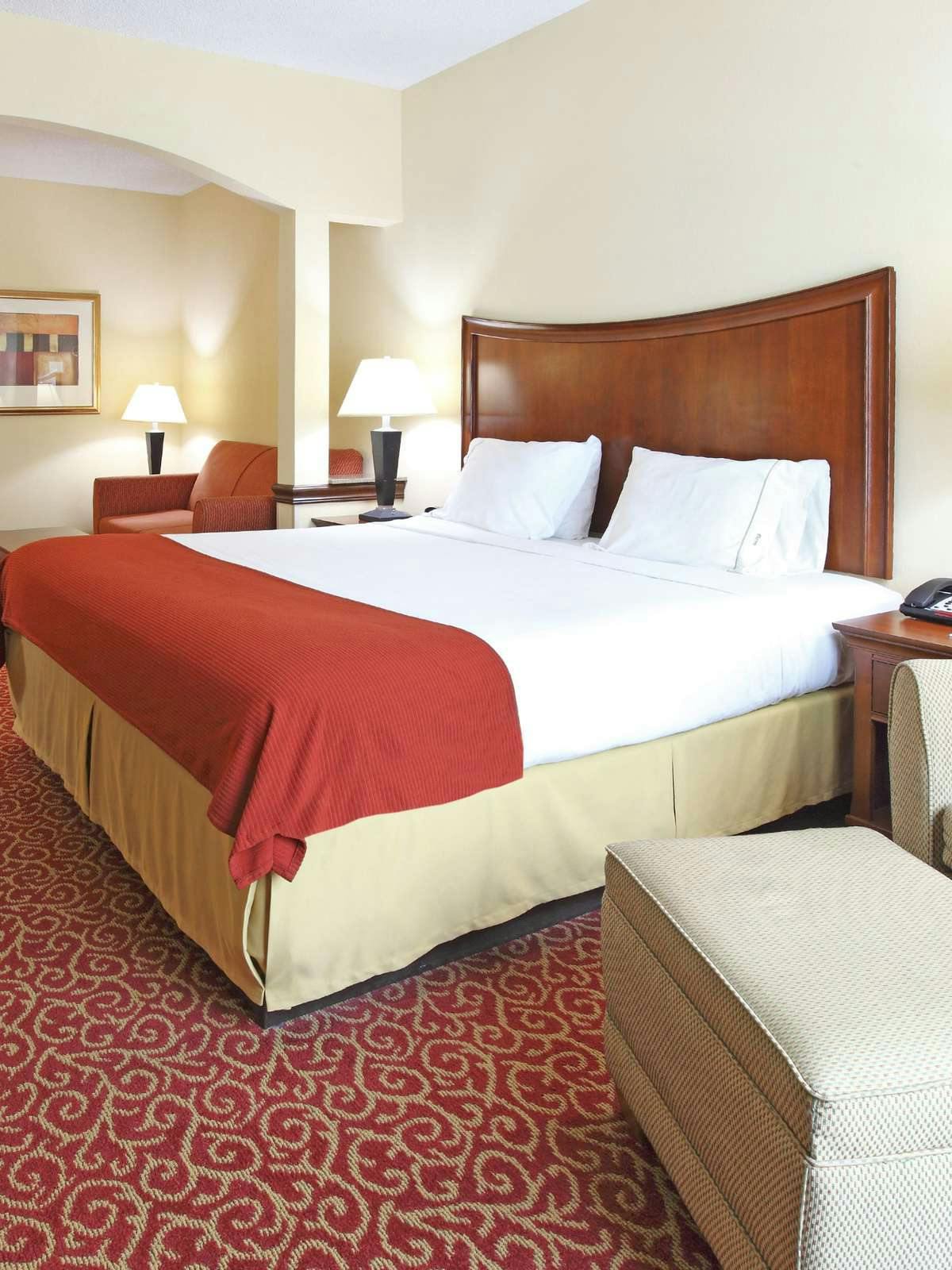 Hotel Holiday Inn Express Hotel & Suites Little Rock West photo 1