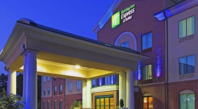 Holiday Inn Express Hotel & Suites Little Rock West