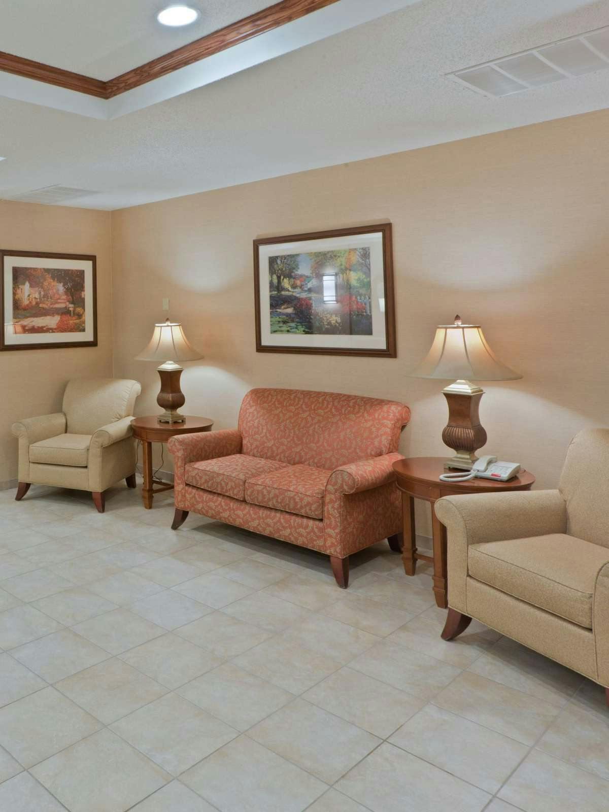 Hotel Holiday Inn Express Hotel & Suites Lititz photo 3
