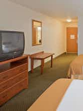 Hotel Holiday Inn Express Hotel & Suites Lititz photo 2