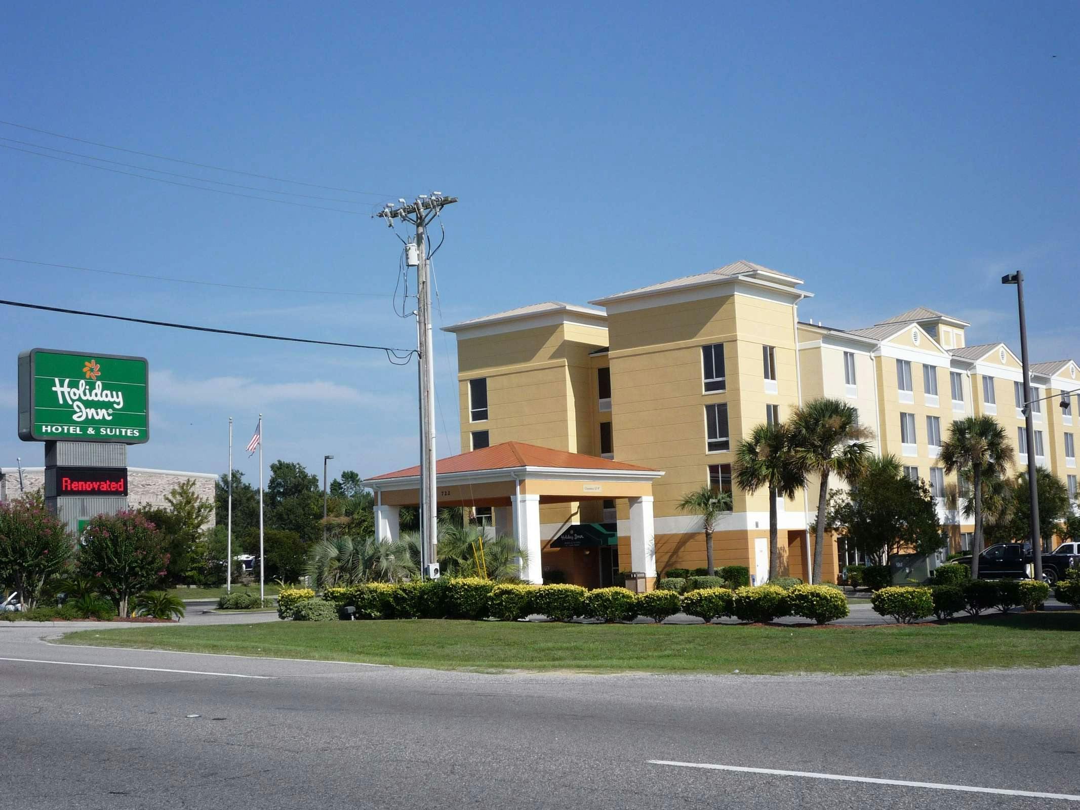 Holiday Inn Express Hotel & Suites Little River