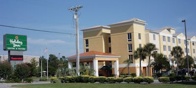Holiday Inn Express Hotel & Suites Little River