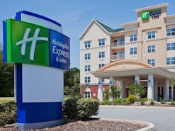 Holiday Inn Express Hotel & Suites Lakeland North I-4