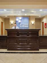 Hotel Holiday Inn Express Hotel & Suites Lincoln photo 5