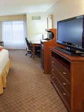 Hotel Holiday Inn Express Hotel & Suites Lincoln photo 3