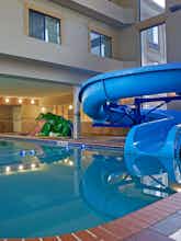 Hotel Holiday Inn Express Hotel & Suites Longmont photo 3