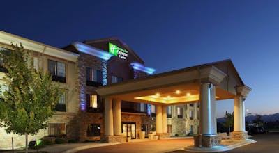 Holiday Inn Express Hotel & Suites Longmont