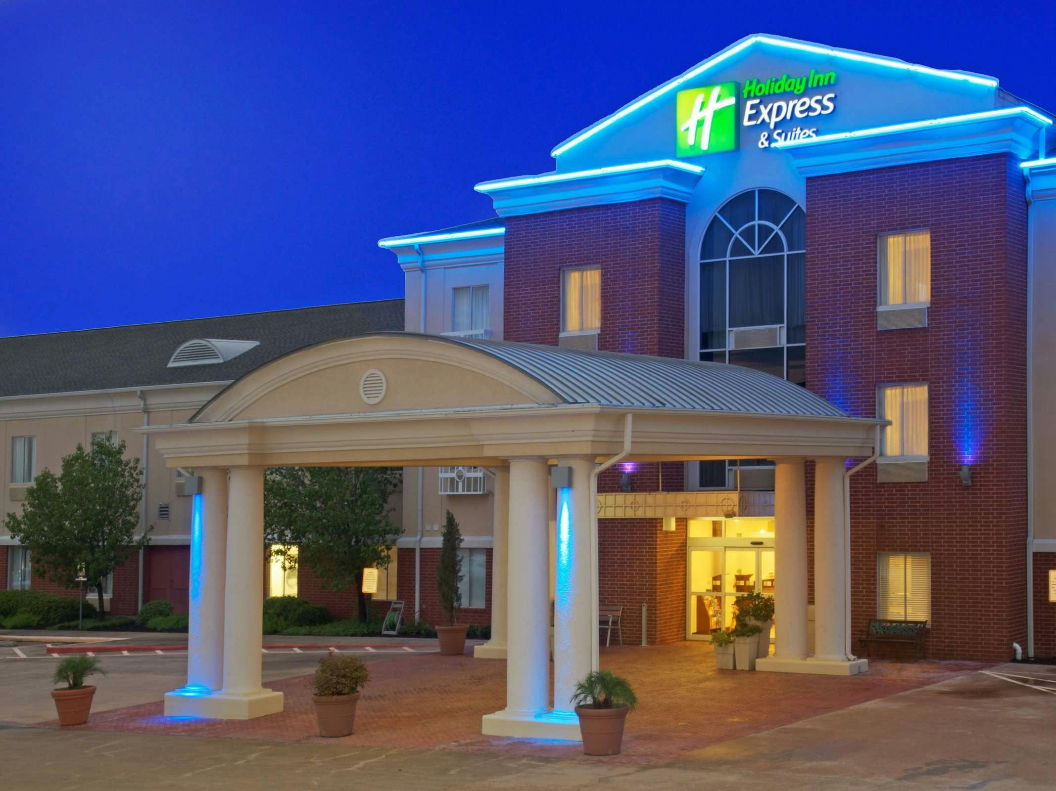 Holiday Inn Express Hotel & Suites Livingston