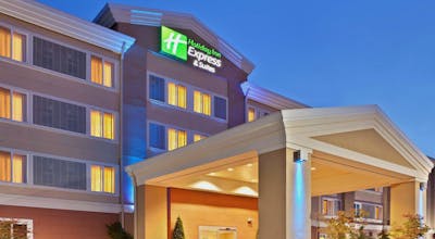 Holiday Inn Express Hotel & Suites Marysville