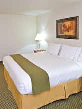 Hotel Holiday Inn Express Hotel & Suites Logan photo 1