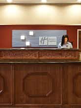 Hotel Holiday Inn Express Hotel & Suites Lonoke photo 1