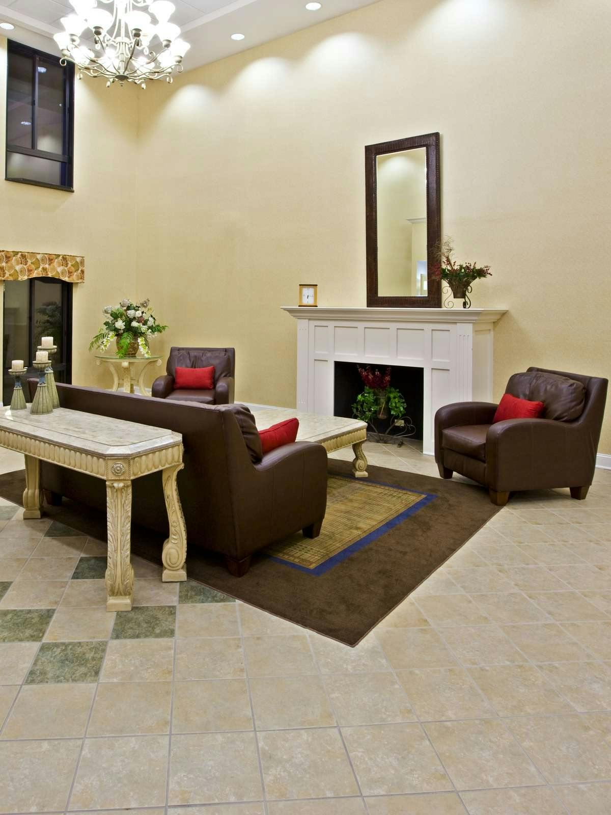 Hotel Holiday Inn Express Hotel & Suites Louisville East photo 3