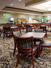 Hotel Holiday Inn Express Hotel & Suites Mason City photo 5
