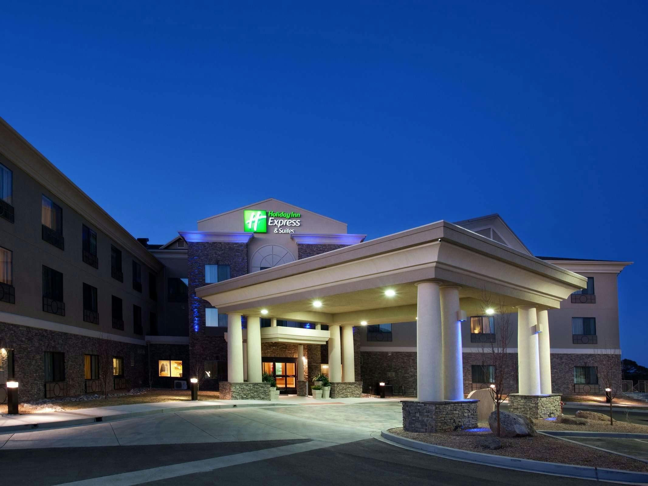 Holiday Inn Express Hotel & Suites Los Alamos