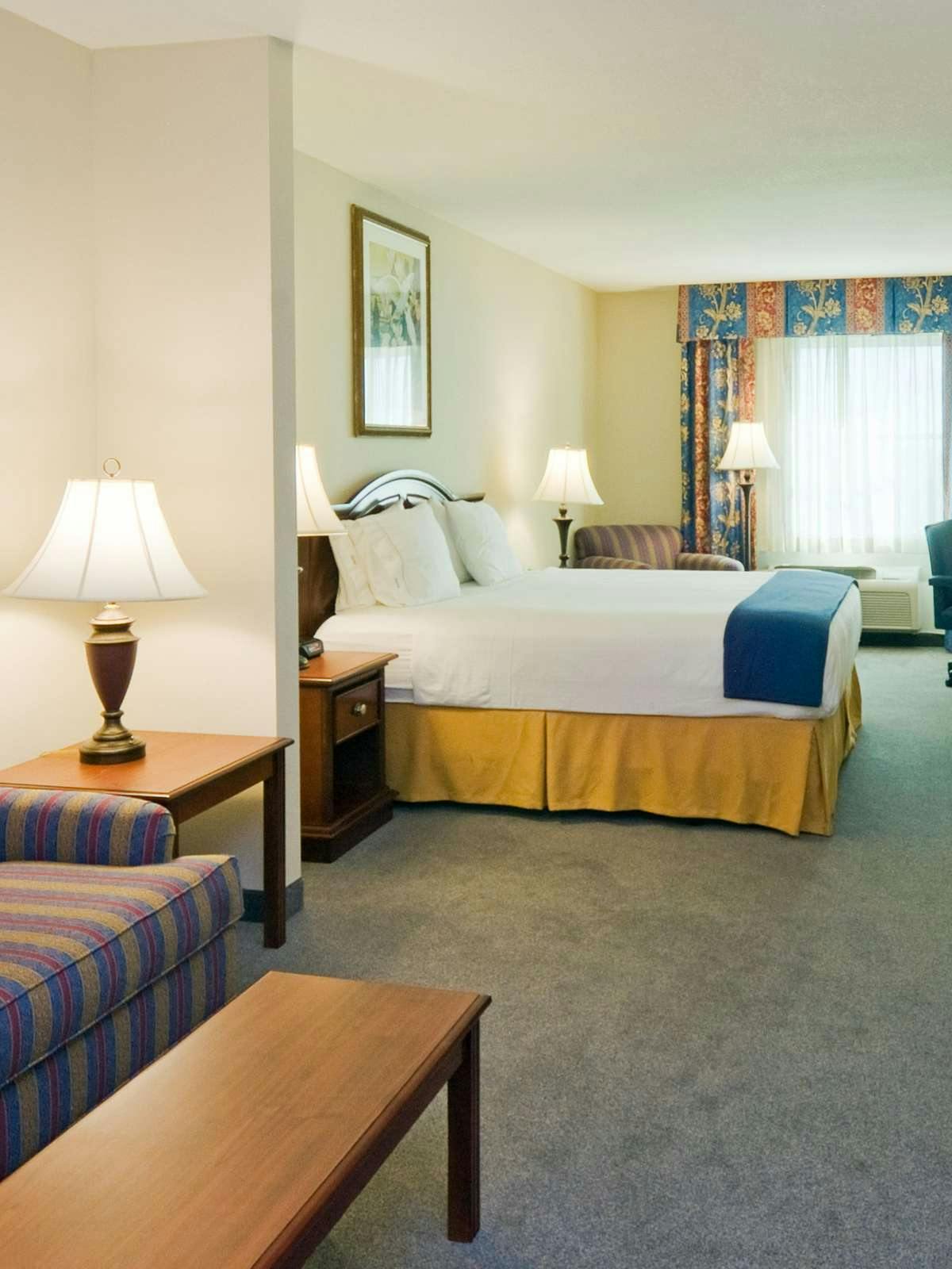 Holiday Inn Express Hotel & Suites Miami Kendall