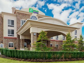 Holiday Inn Express Hotel & Suites Long Island East End