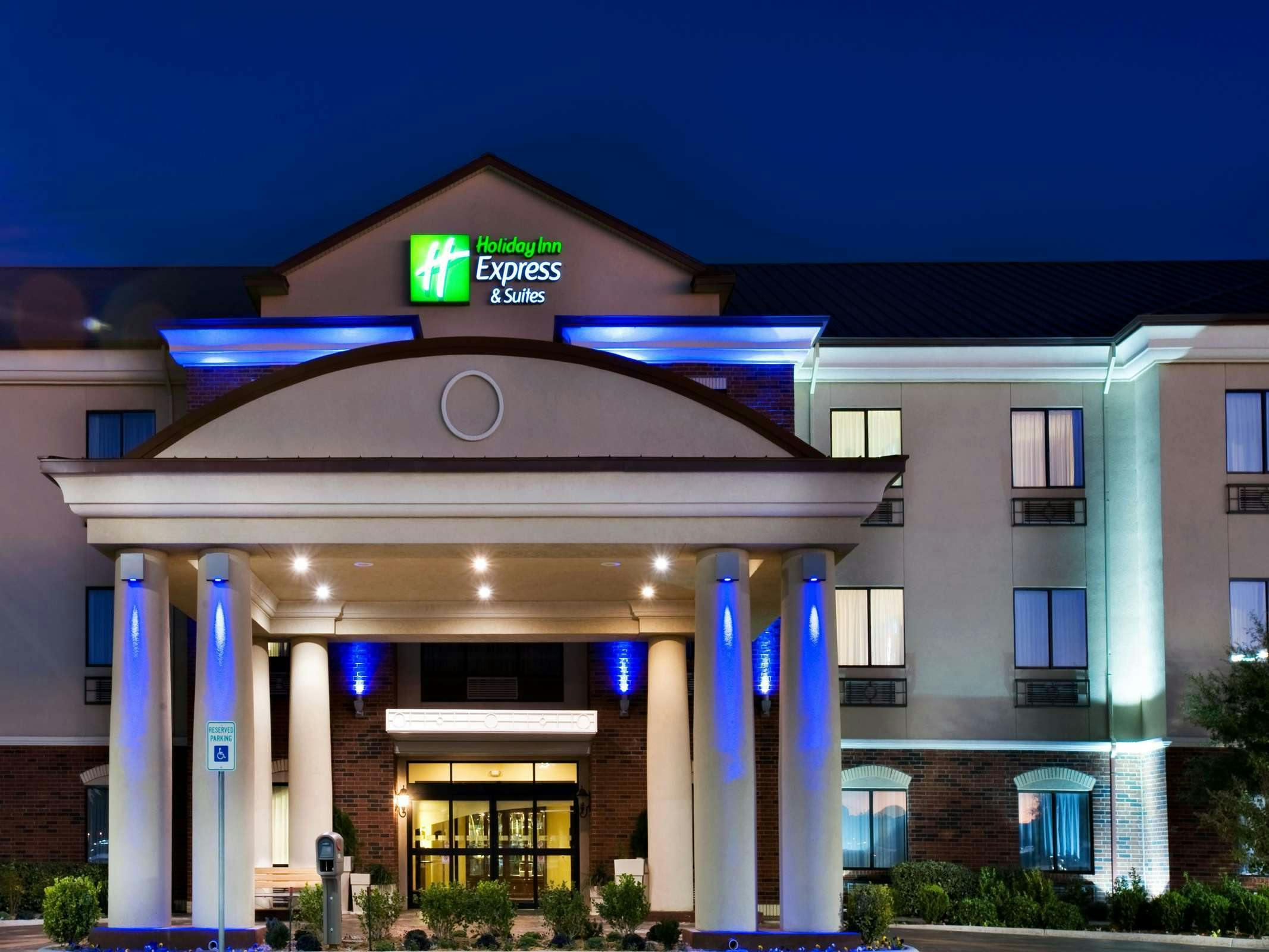 Holiday Inn Express Hotel & Suites Midland
