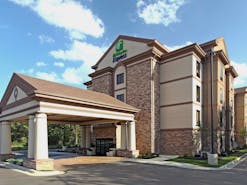 Holiday Inn Express Hotel & Suites Maumelle