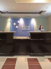 Hotel Holiday Inn Express Hotel & Suites Maumelle photo 4