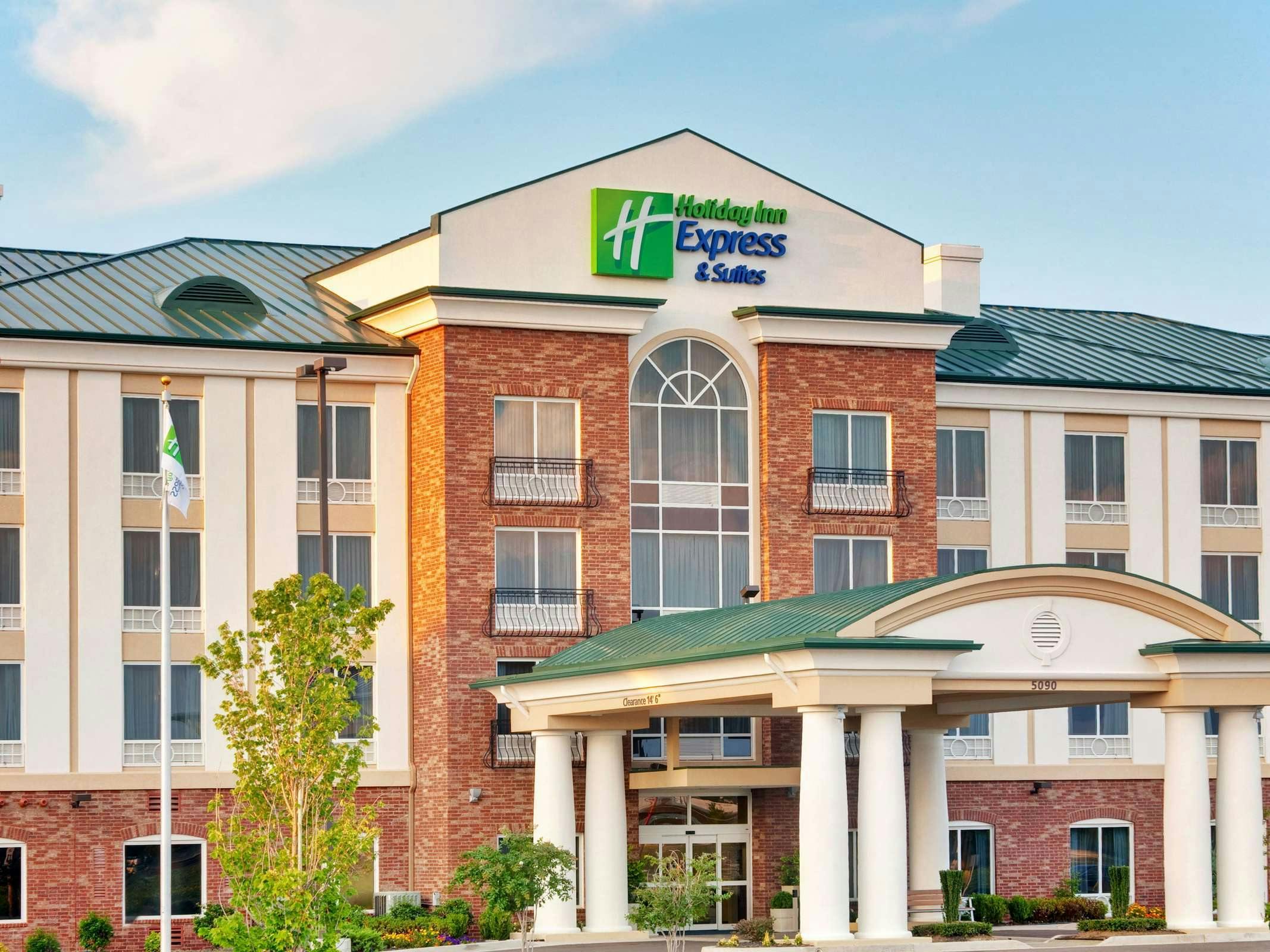 Holiday Inn Express Hotel & Suites Millington