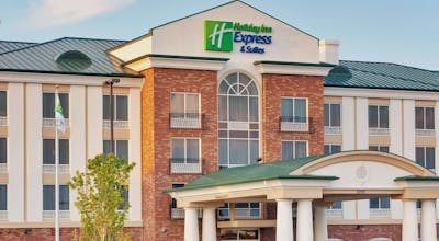 Holiday Inn Express Hotel & Suites Millington