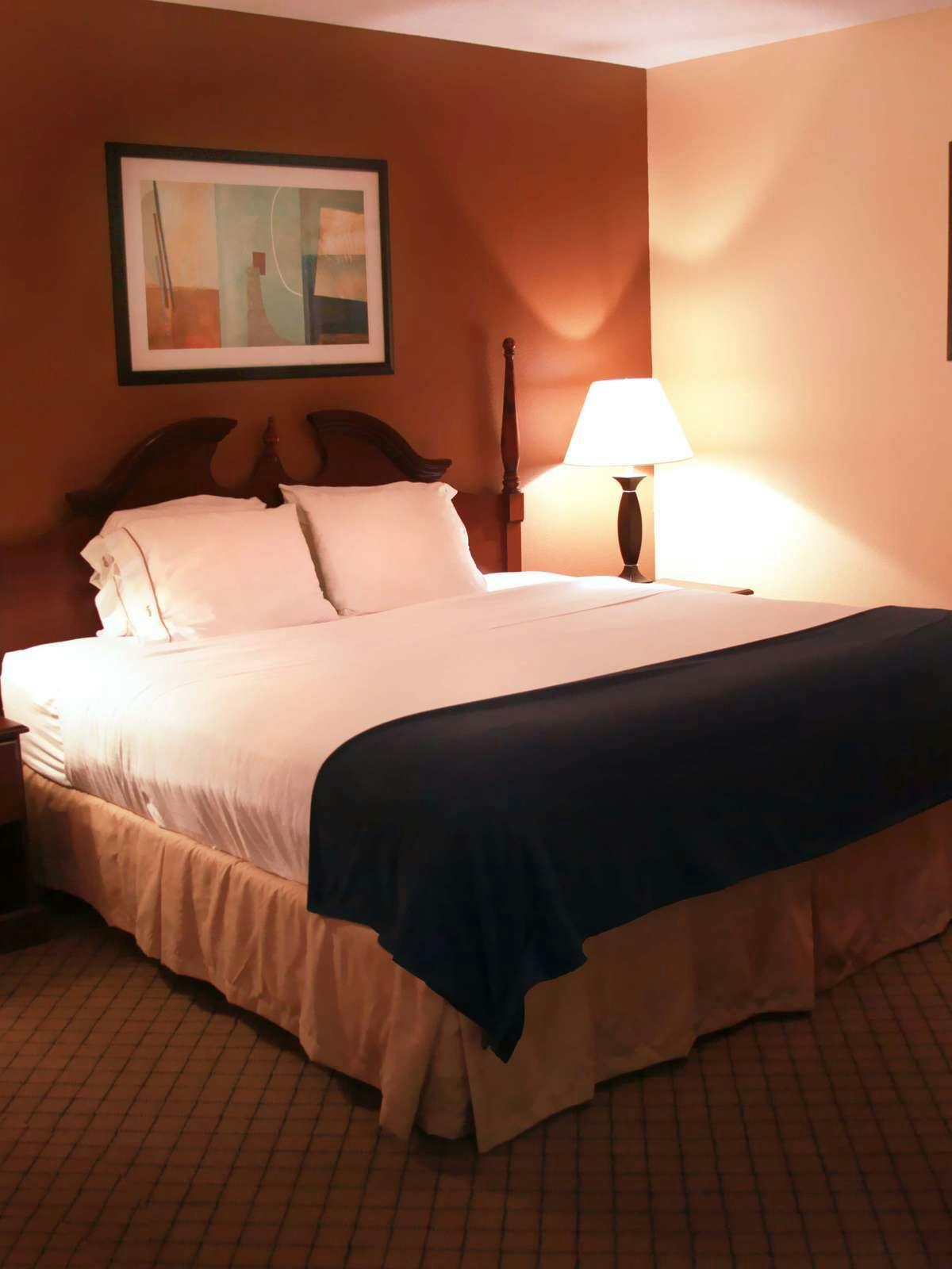 Hotel Holiday Inn Express Hotel & Suites Milton East I 10 photo 1